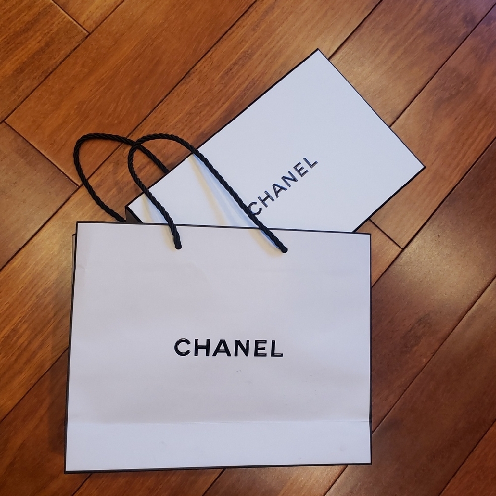 Chanel White Shopping Bag and Empty Box